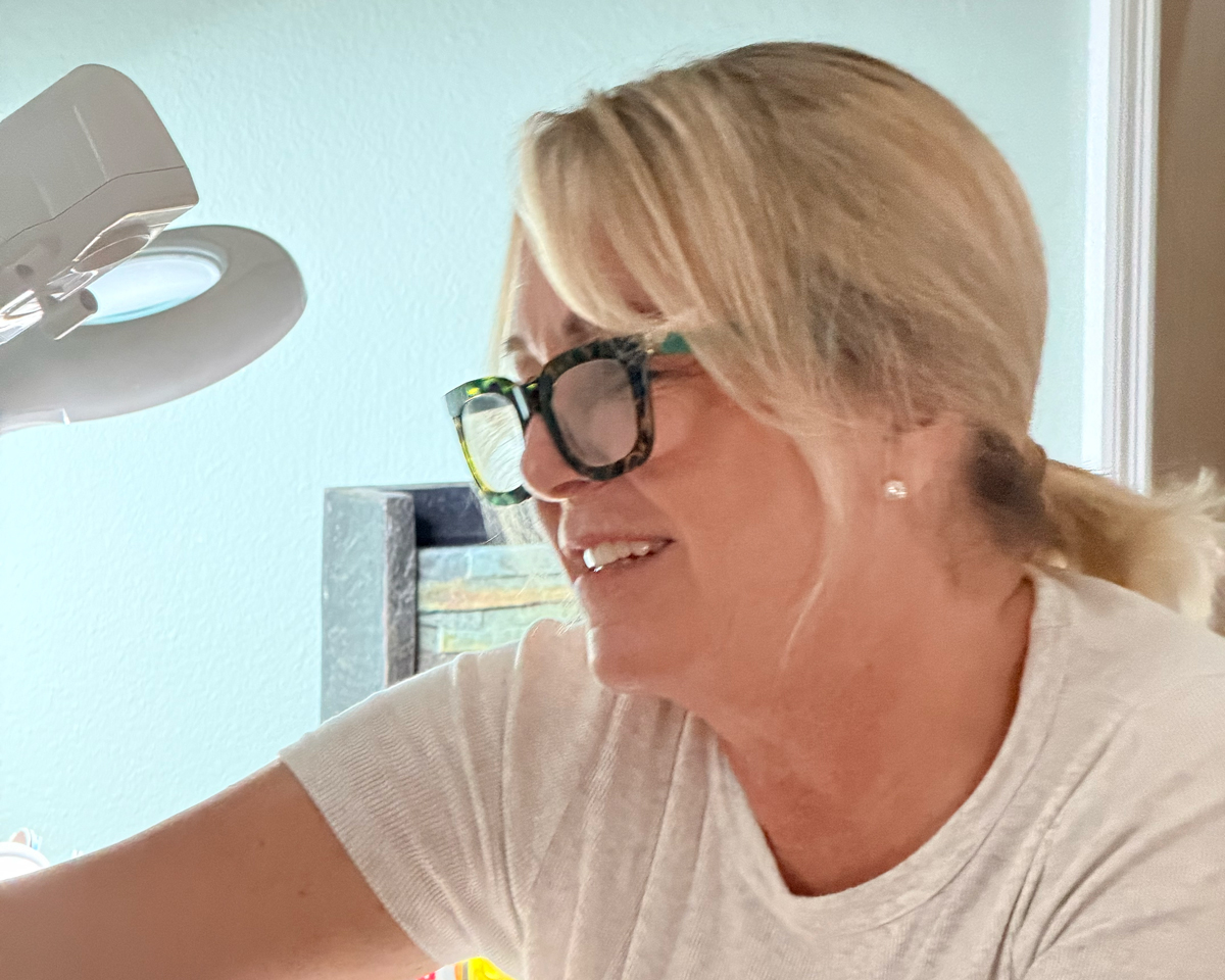Tammy Elmore, Gel Nail Specialist